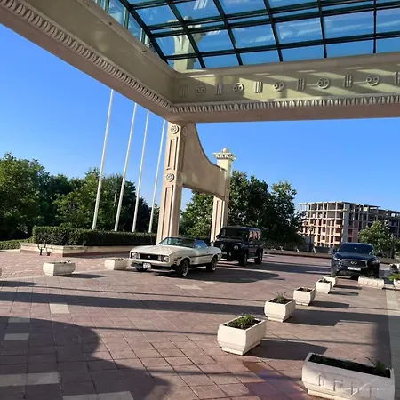 Apartment красавиците тъмнокоси Sunset Family