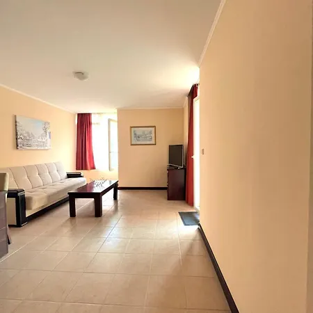 Apartment красавиците тъмнокоси Sunset Family